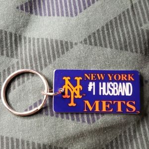 Nwt Mets Keychain personalized name 1 husband